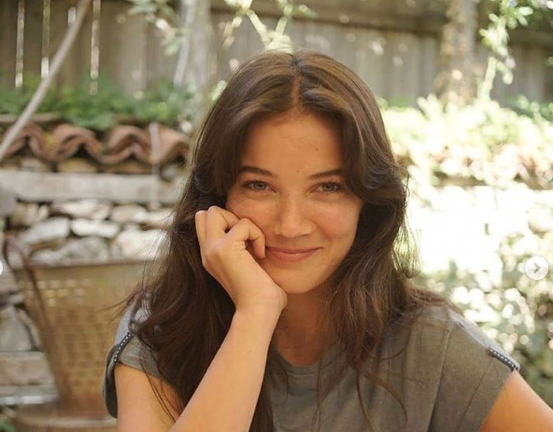Pınar Deniz: "Ma ei hoolinud isegi oma kulmudest!" Kes on Pınar Deniz?