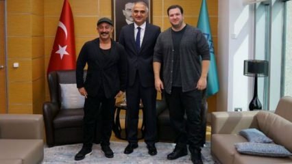 Kohtumine kultuuriminister Ersoy Cem Yılmazi ja Şahan Gökbakariga