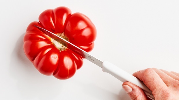 Kuidas tomatikoort koorida lihtsaima meetodiga