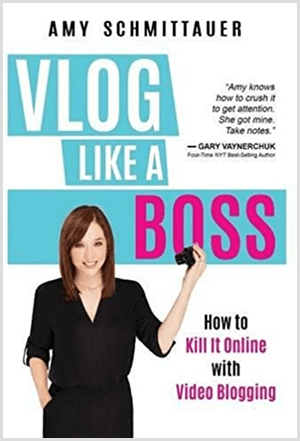 Amy Landino kirjutas Amy Schmittaueri nime all raamatu Vlog Like a Boss. Kaanel on foto Amyst vööst ülespoole, käes videokaamera. Pealkiri ilmub helesinisel taustal valgete ja fuksia tähtedega. Raamatu märksõna on Kuidas seda veebis veebipäevikute abil tappa.