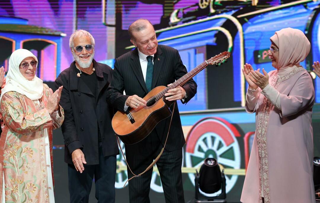 Yusuf Islam kinkis president Erdoğanile oma kitarri