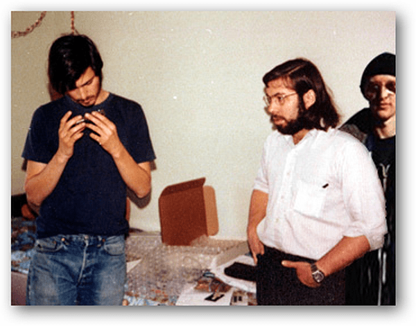 Steve Jobs: meenub Steve Wozniak