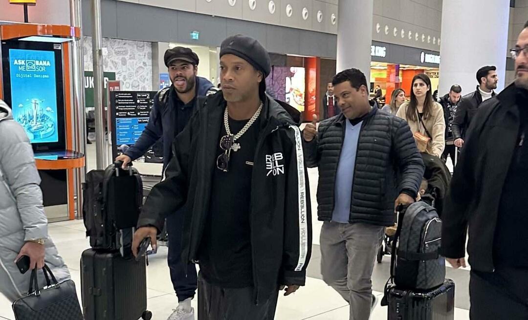 Legendaarne jalgpallur Ronaldinho tuli Istanbuli!