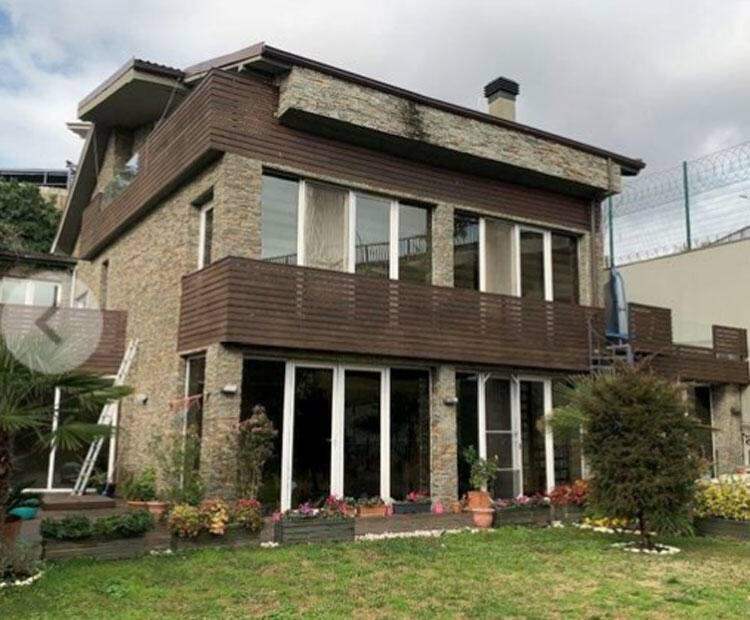 Çağla Şıkel müüb oma 800 ruutmeetri suuruse villa 11 miljoni TL eest
