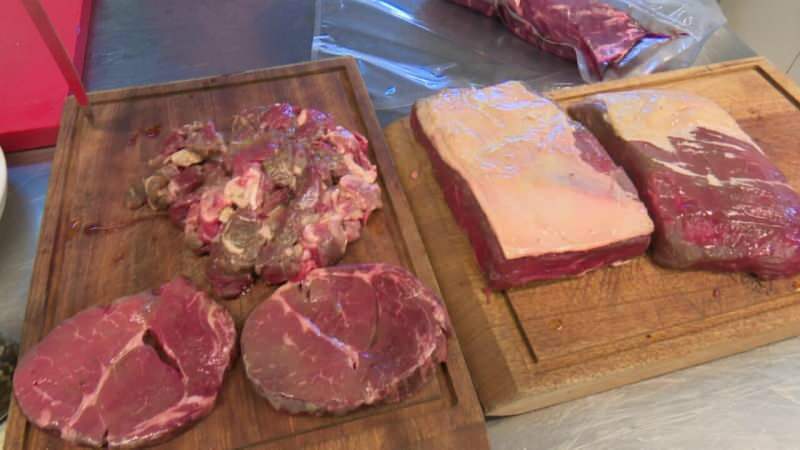 Kuidas ohverdatavat liha lõigata? Ohverdusliha tükeldamise meetodid ...