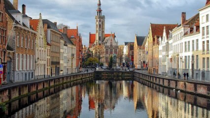 Linn lõhnab tänavatel šokolaadi järele: Brugge