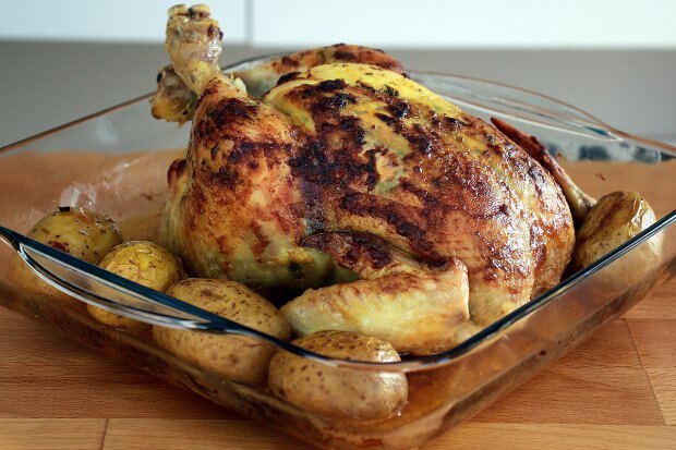 Kuidas küpsetada tervet kana, mis on nipid? Terve kana retsept maitsvas ahjus