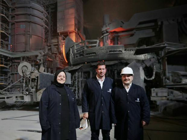 Minister Zehra Zümrüt Selçuk ja Mustafa Varank tegid töötajatega sahuri